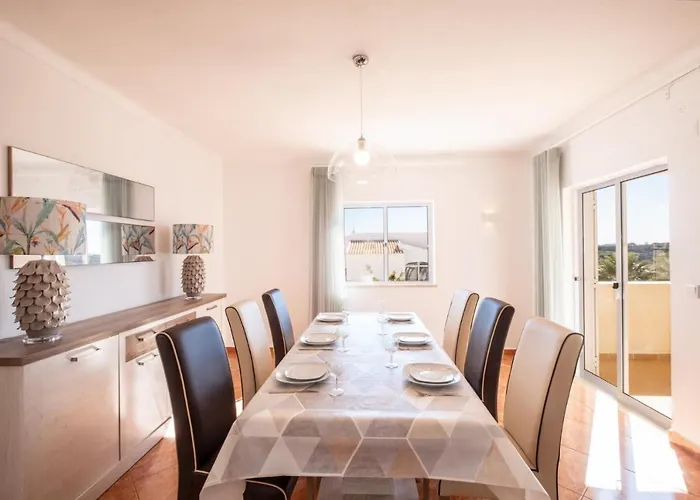 Kevin By Atlantic Places 알부페이라